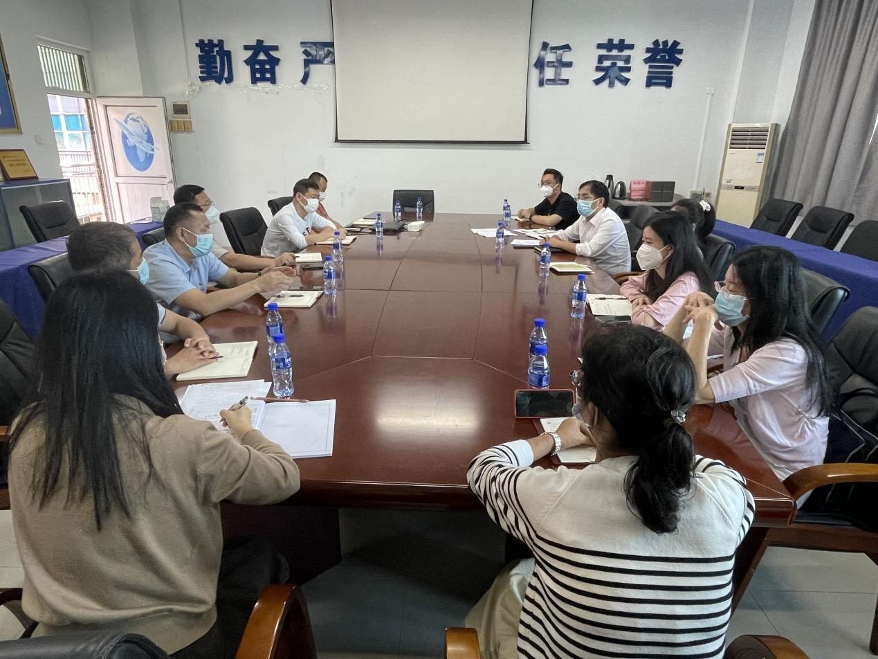 威廉希尔中国官网教工党支部学习党的二十大精神