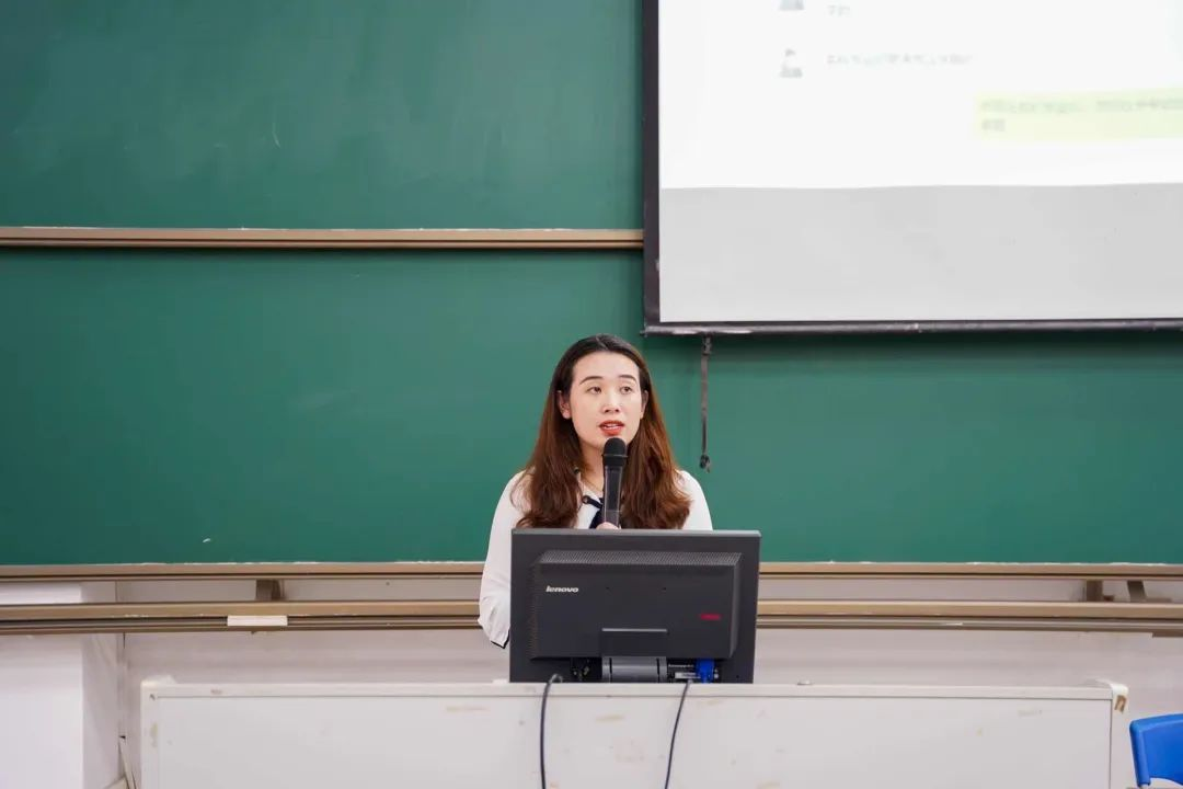 威廉希尔中国官网召开2019级学生就业工作动员大会