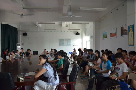 推陈出新 绽放光彩——航院换届选举圆满结束